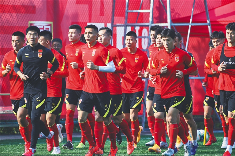 国米大战利物浦，巴萨PK法鹰，参与截图预测今夜欧冠的比分