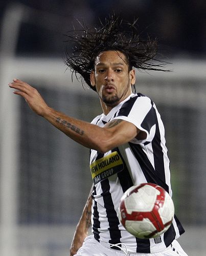 毫无竞争力，阿贾克斯本赛季欧冠5战全败仅进1球净负15球垫底