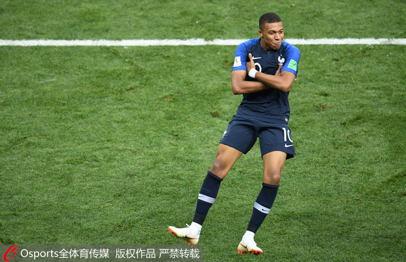 里弗斯：字母哥正在接受核磁共振检查，不认为他是跟腱受伤