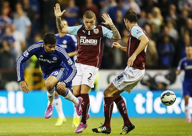 巴萨官方：特尔施特根已获医疗许可，入选对阵法兰克福大名单